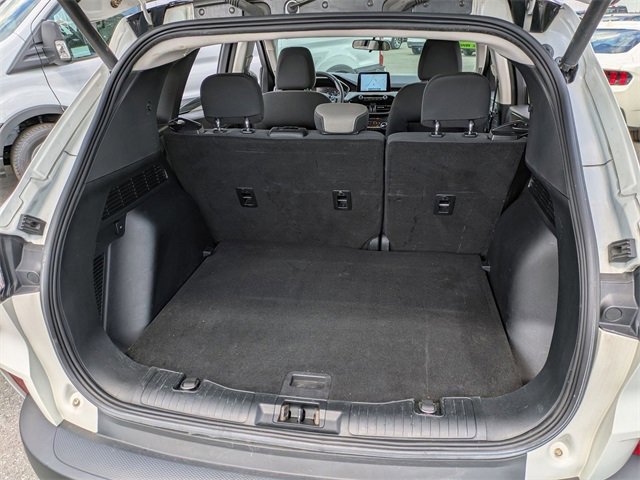 Certified 2022 Ford Escape SE w/ SE Sport Appearance Package image 23