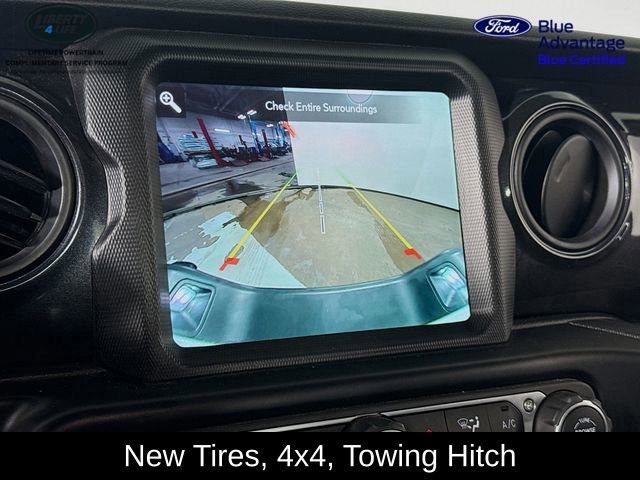 Used 2022 Jeep Gladiator Sport image 14