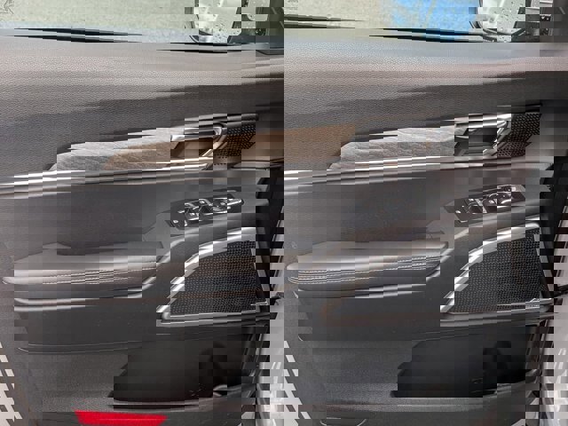 Used 2022 Kia Telluride EX w/ EX Premium Package image 13