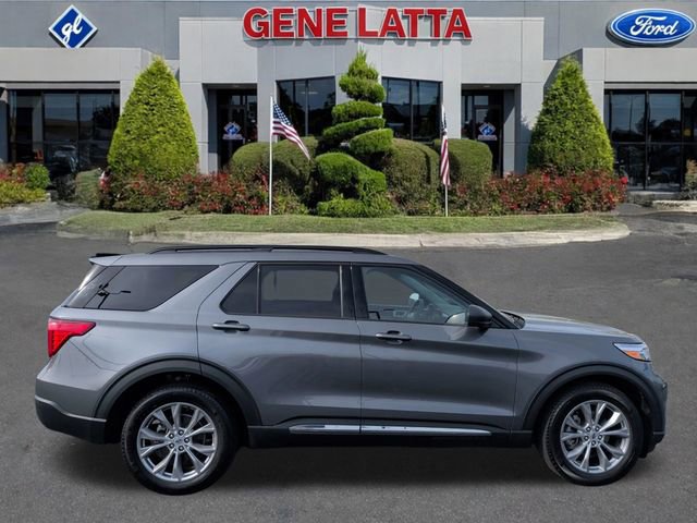 Certified 2023 Ford Explorer XLT w/ Equipment Group 202A AWD/4WD image 6