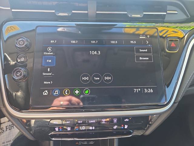 Used 2023 Chevrolet Bolt EUV LT w/ Convenience Package FWD image 23