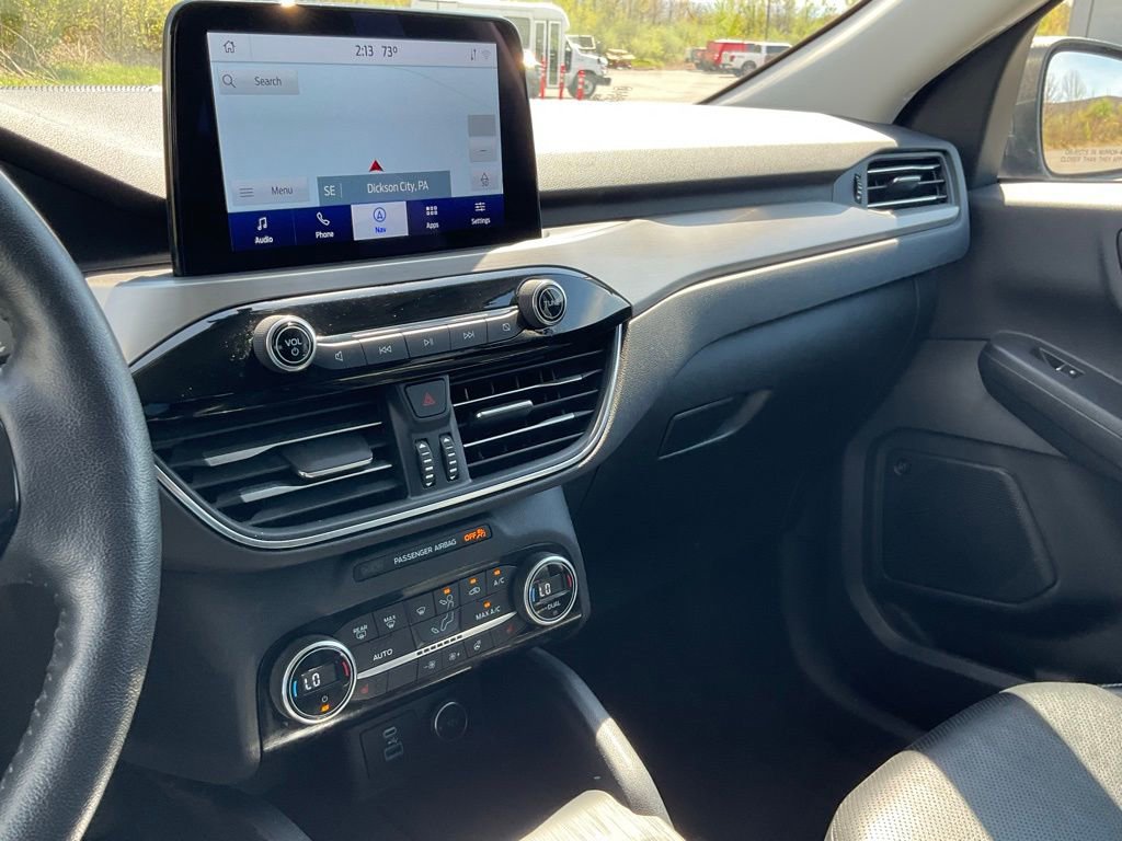 Certified 2021 Ford Escape Titanium w/ Class II Trailer Tow Package image 14