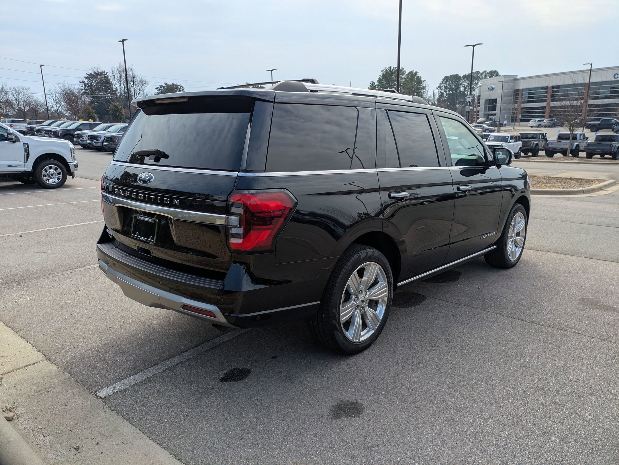 Certified 2024 Ford Expedition Platinum image 7