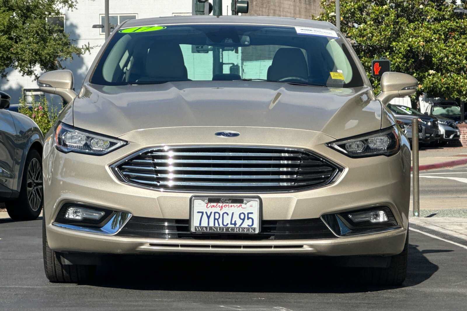 Certified 2017 Ford Fusion Titanium FWD image 9