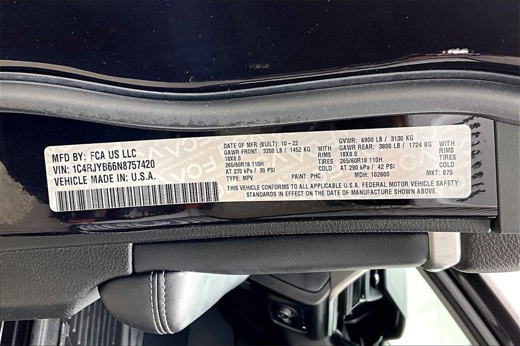 Used 2022 Jeep Grand Cherokee Limited 4xe w/ Luxury Tech Group II image 35