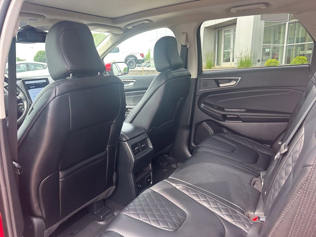 Certified 2024 Ford Edge Titanium AWD/4WD image 14