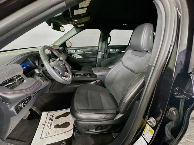 Certified 2025 Ford Explorer ST AWD/4WD image 28