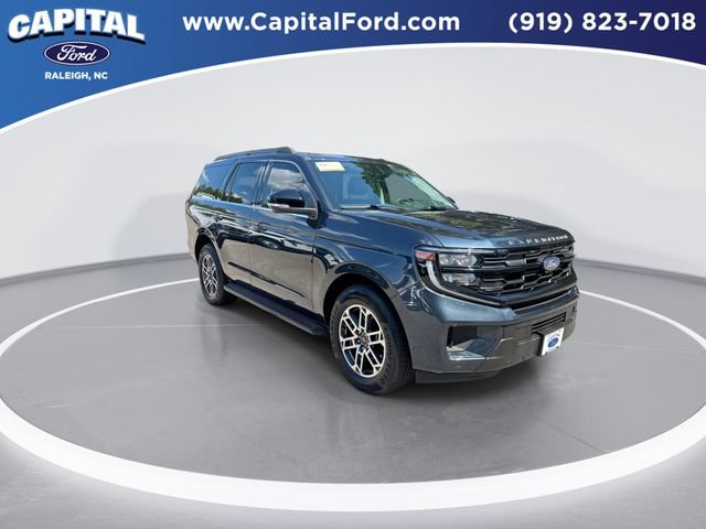 Certified 2025 Ford Expedition Active RWD image 2