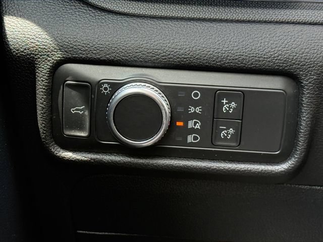 Certified 2021 Ford Explorer 2WD image 13