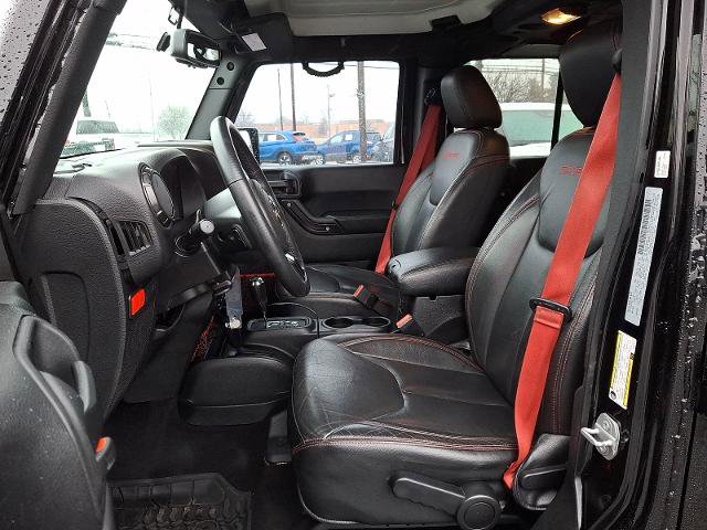 Used 2018 Jeep Wrangler Unlimited Rubicon AWD/4WD image 13