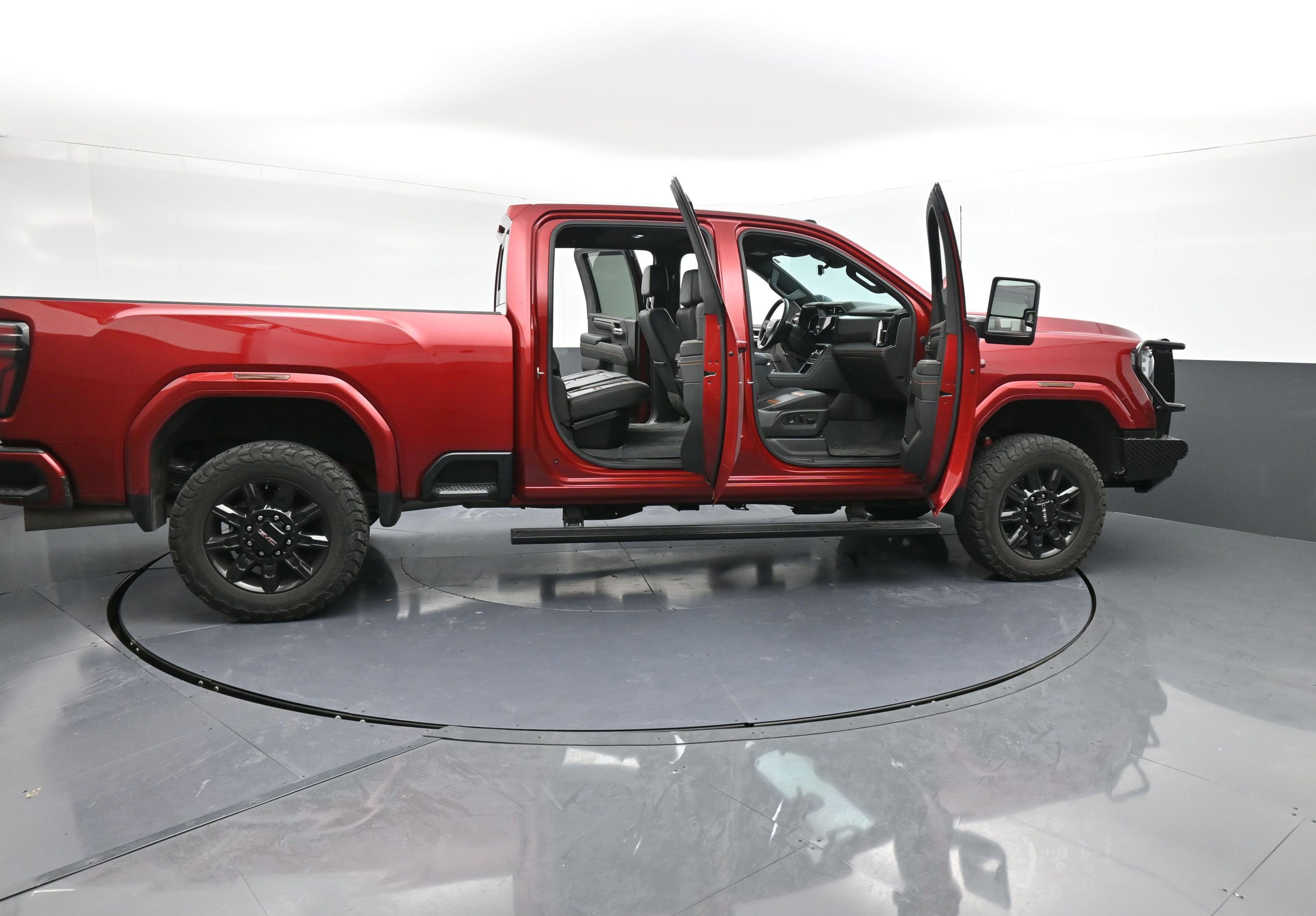 Used 2024 GMC Sierra 2500 AT4 w/ AT4 Premium Plus Package image 42