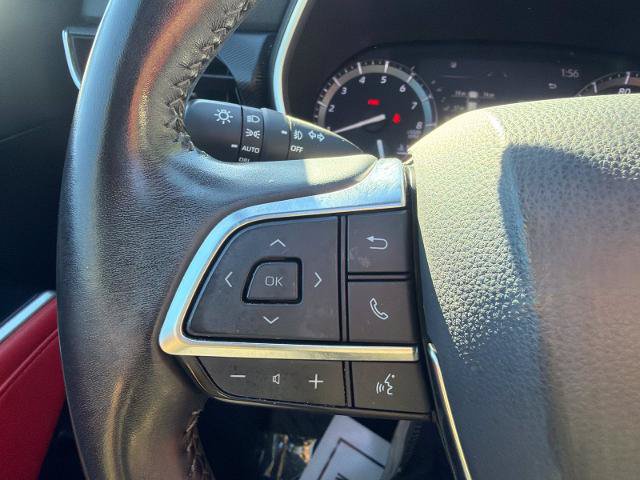 Used 2021 Toyota Highlander XSE AWD/4WD image 29