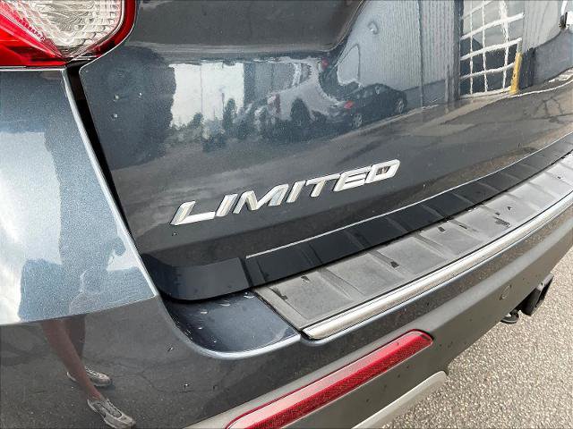 Certified 2022 Ford Explorer Limited w/ Class IV Trailer Tow Package AWD/4WD image 26