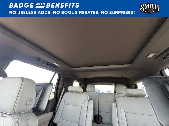 Used 2025 GMC Yukon Elevation w/ Elevation Premium Package AWD/4WD image 21