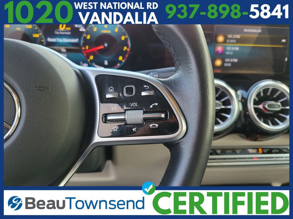 Used 2023 Mercedes-Benz GLB 250 GLB 250 image 25