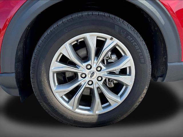 Certified 2023 Ford Explorer XLT w/ Equipment Group 202A AWD/4WD image 34