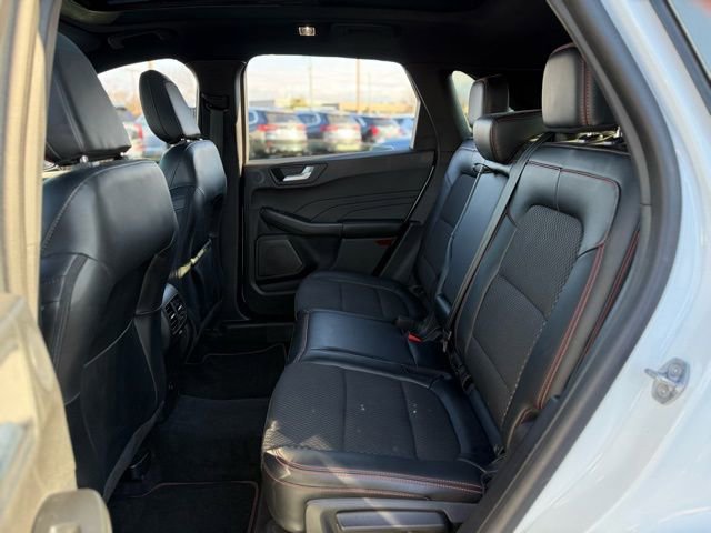 Certified 2023 Ford Escape ST-Line Select w/ Tech Pack #2 image 28