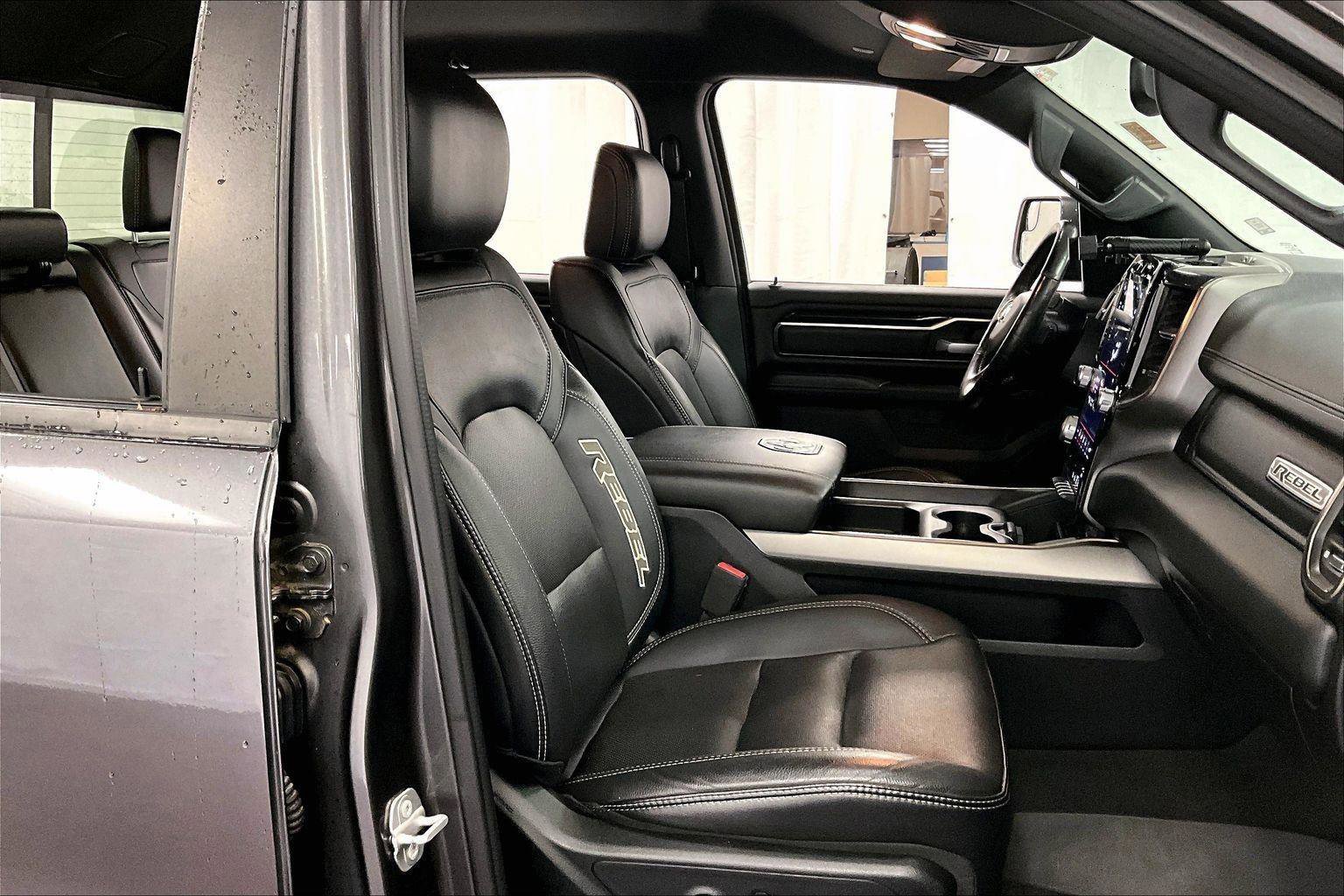 Used 2020 RAM 1500 Rebel image 9