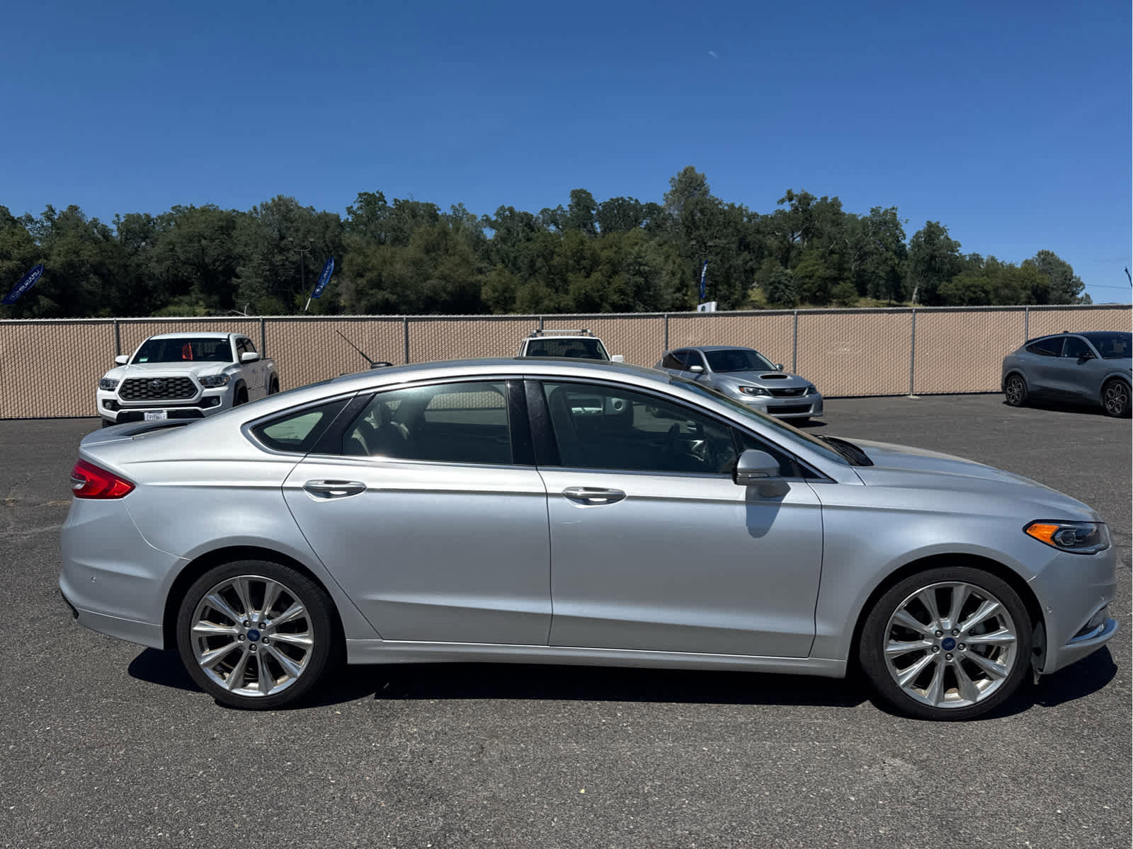 Certified 2017 Ford Fusion Platinum AWD/4WD image 4