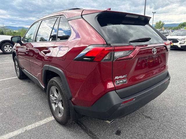 Used 2023 Toyota RAV4 XLE w/ Convenience Package AWD/4WD image 5