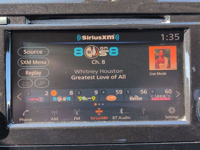 Used 2020 Nissan Rogue SV image 11