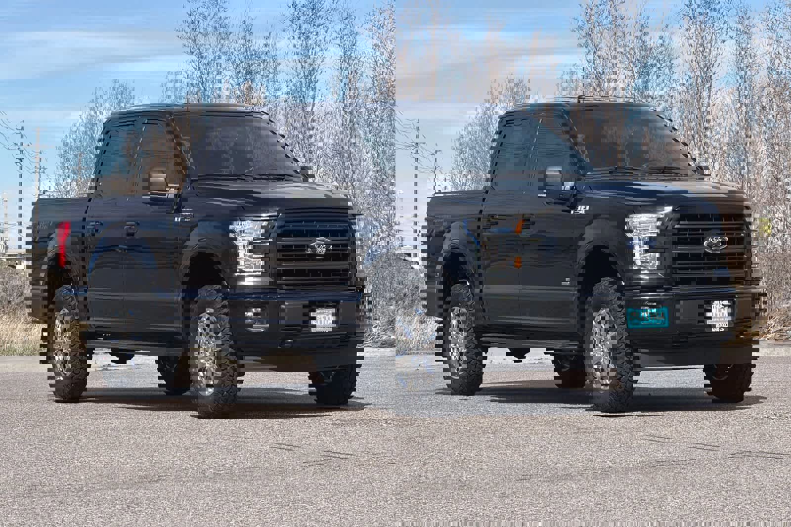 Certified 2017 Ford F150 XLT w/ Equipment Group 302A Luxury image 7