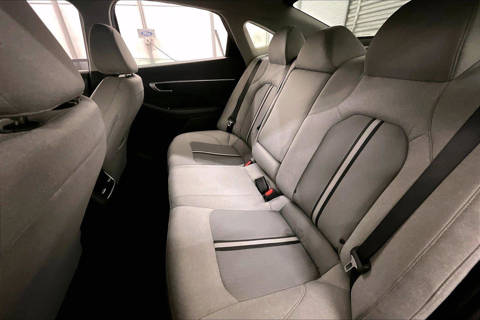 Used 2020 Hyundai Sonata SEL w/ Convenience Package image 25