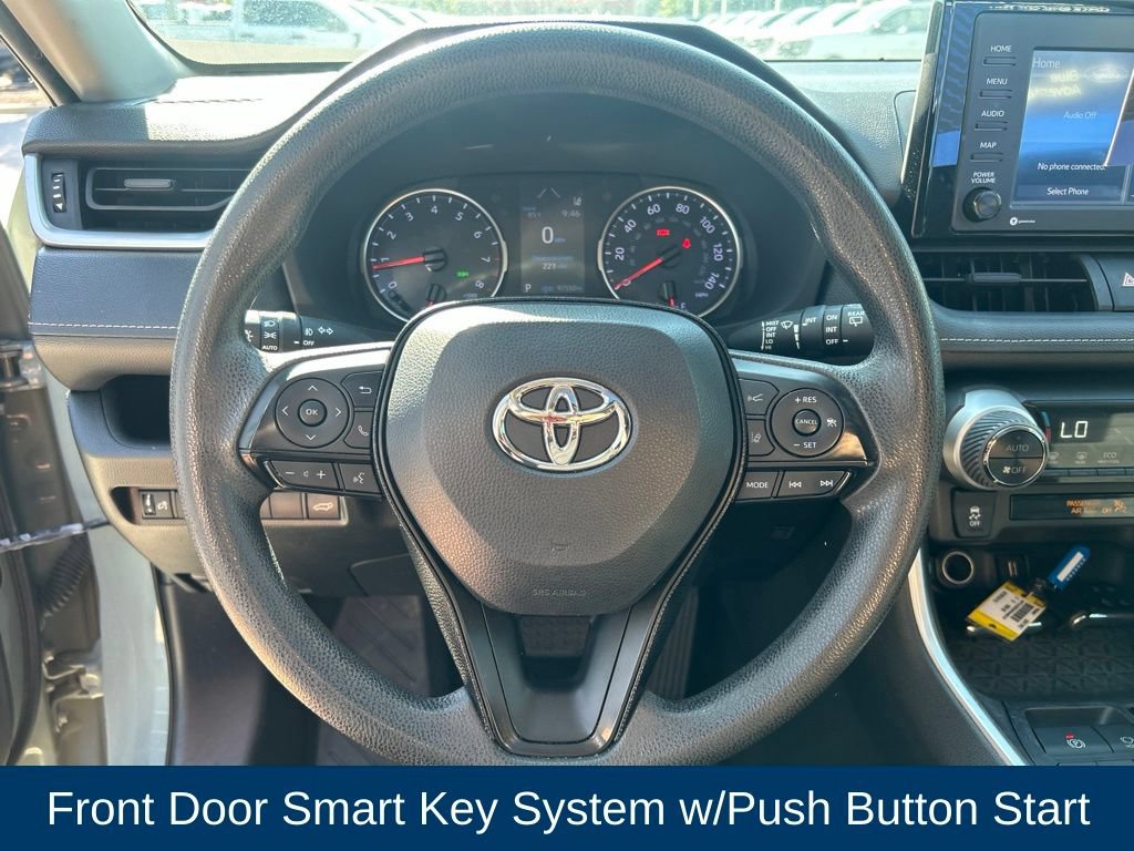 Used 2021 Toyota RAV4 XLE w/ Convenience Package FWD image 17