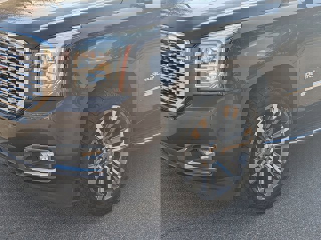 Used 2018 GMC Yukon Denali w/ Open Road Package image 10