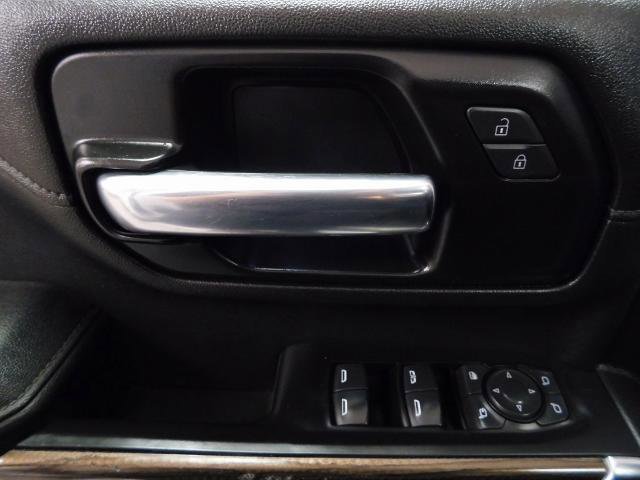 Used 2021 Chevrolet Silverado 2500 LT w/ Convenience Package image 25