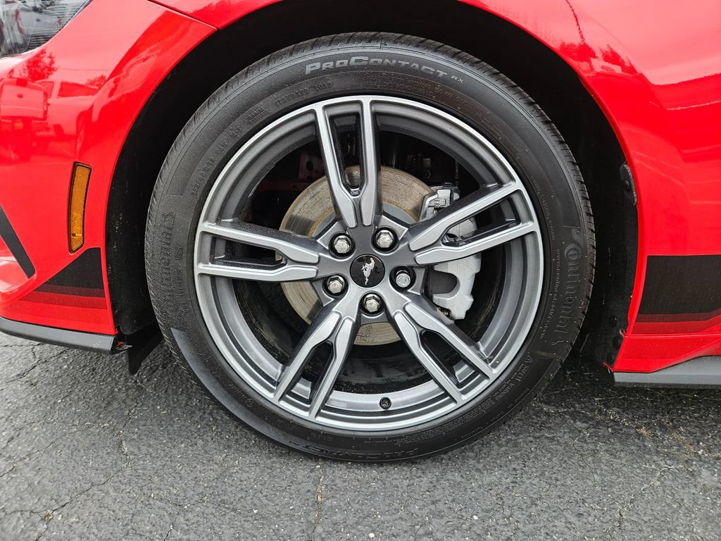 Certified 2025 Ford Mustang Convertible w/ Wheel & Stripe Package RWD image 9