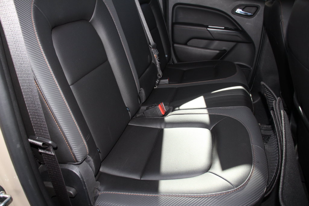 Used 2022 GMC Canyon AT4 w/ Trailering Package AWD/4WD image 25