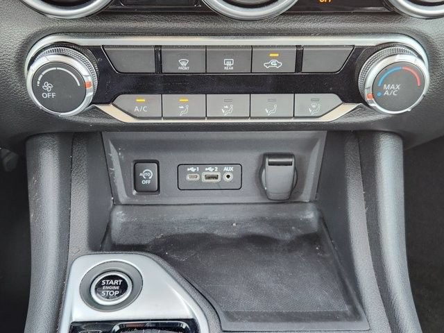 Used 2024 Nissan Sentra SV FWD image 18