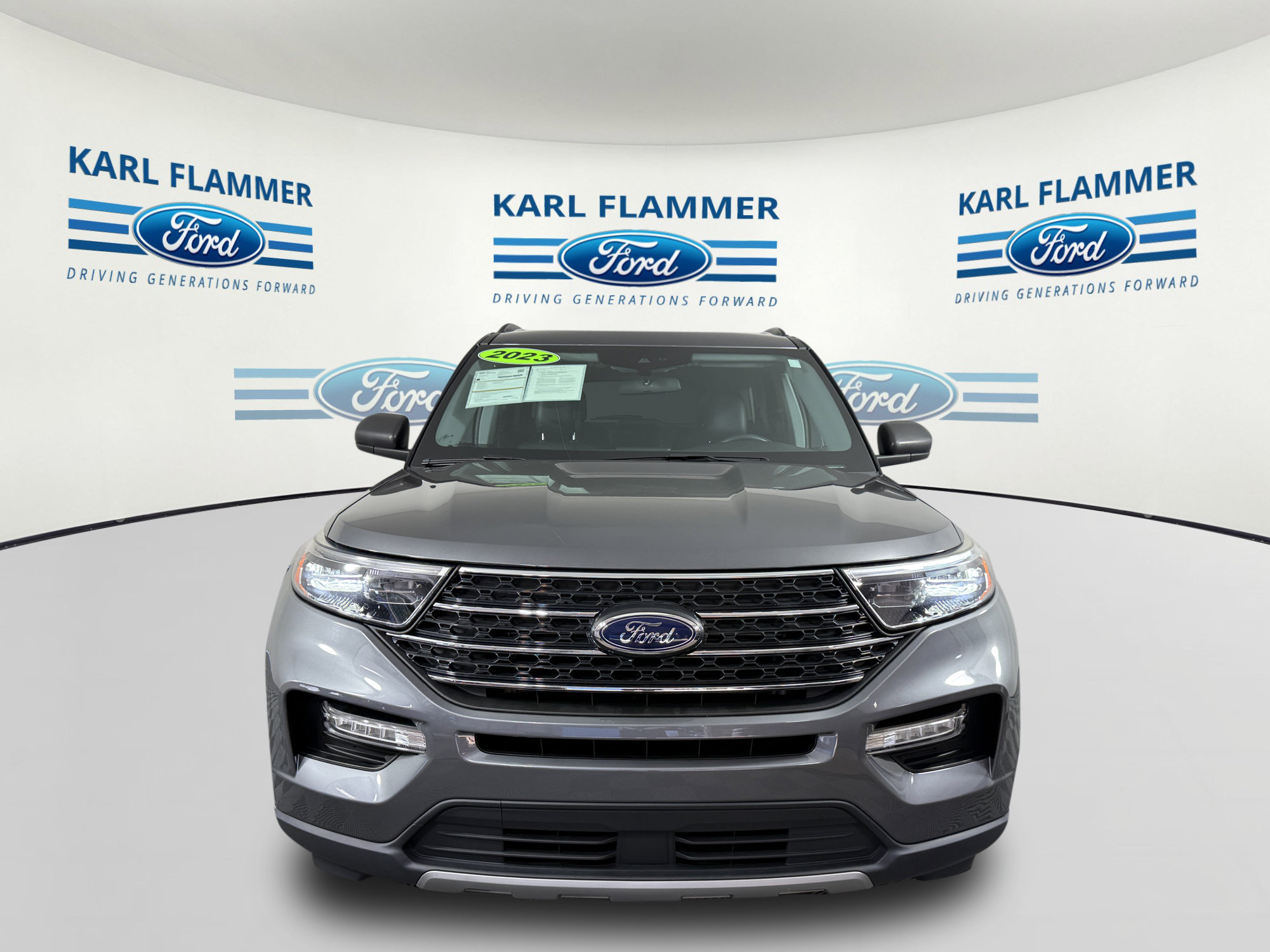 Certified 2023 Ford Explorer XLT w/ Equipment Group 202A AWD/4WD image 6