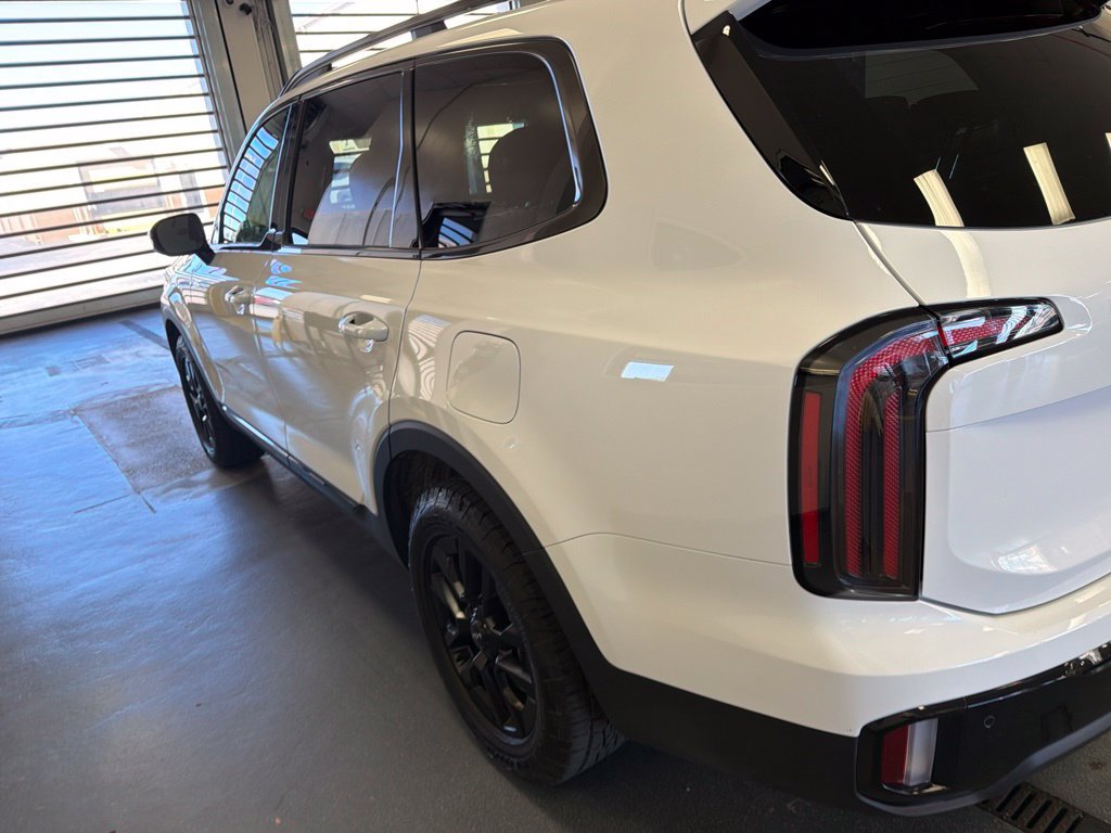 Used 2024 Kia Telluride SX Prestige X-Pro AWD/4WD image 9