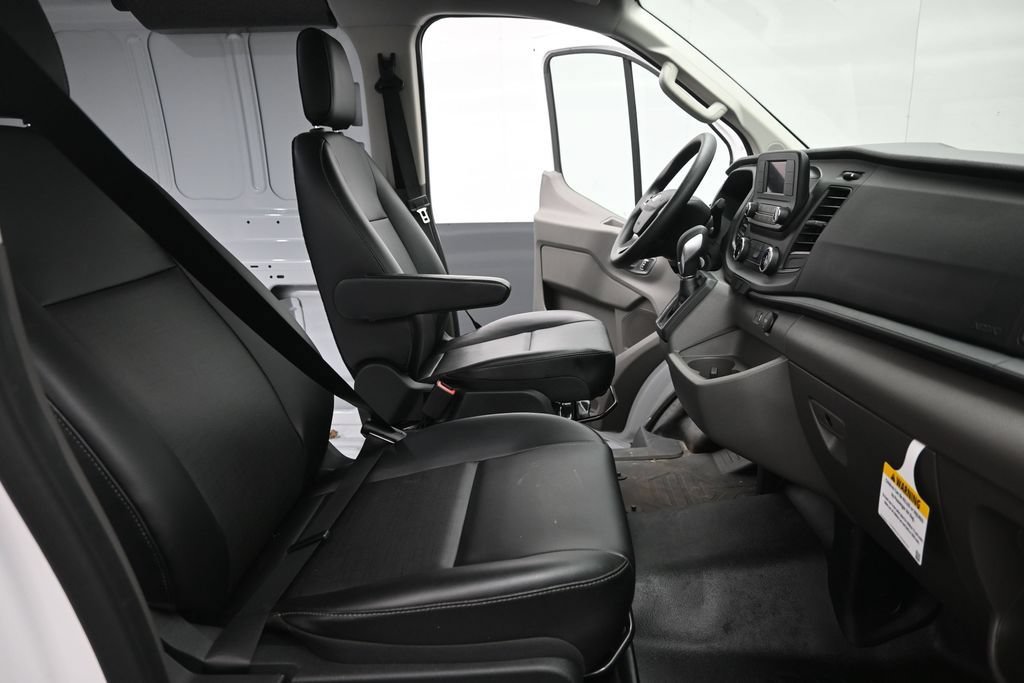 Certified 2025 Ford Transit 150 Low Roof AWD image 12
