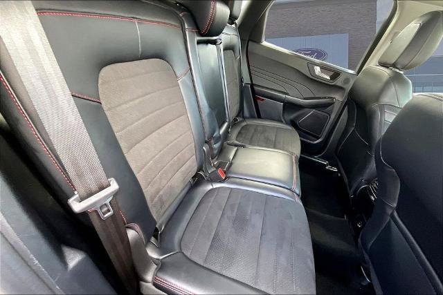 Certified 2022 Ford Escape SEL w/ SEL Stealth AWD Package image 25