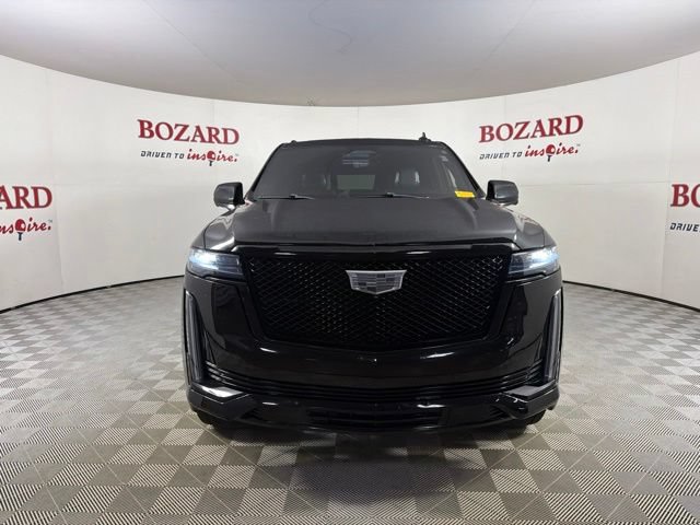 Used 2021 Cadillac Escalade Sport Platinum AWD/4WD image 2