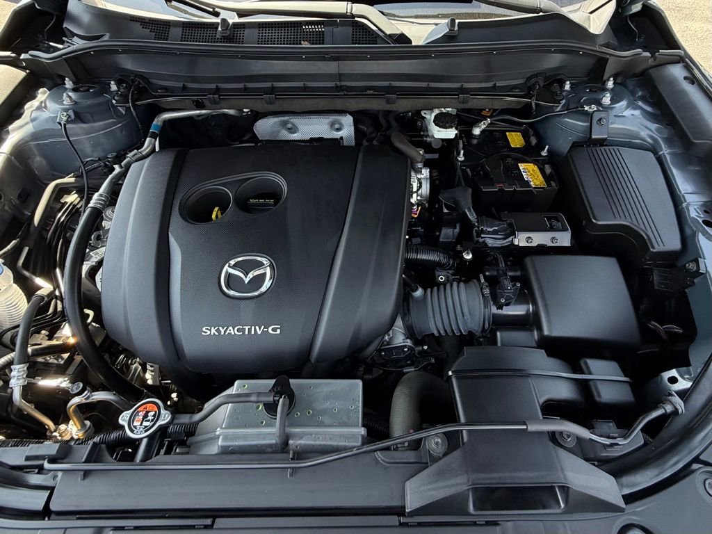 Used 2023 MAZDA CX-5 Carbon Edition image 6