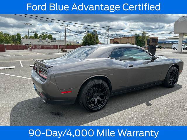 Used 2018 Dodge Challenger SXT RWD image 8