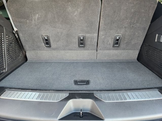 Used 2025 Chevrolet Tahoe RST w/ Comfort Package image 33