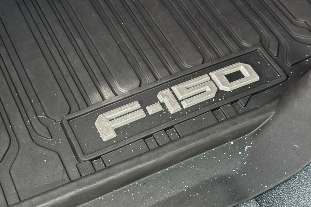 Certified 2022 Ford F150 XL w/ STX Appearance Package image 17