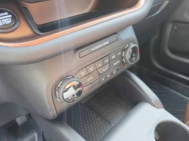 Certified 2024 Ford Bronco Sport Outer Banks AWD/4WD image 26