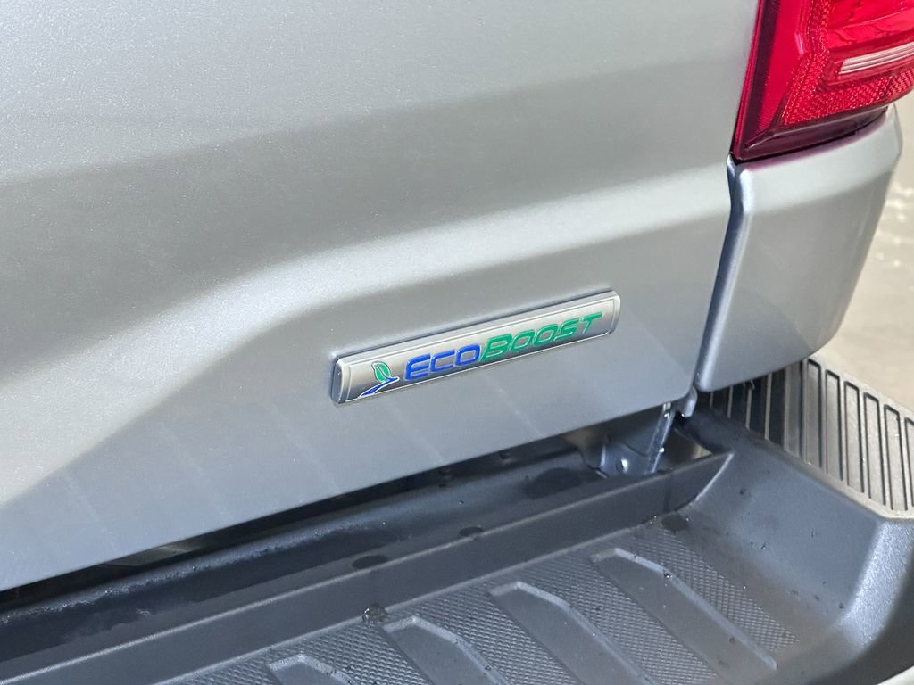 Certified 2022 Ford F150 XLT w/ Equipment Group 302A High image 18