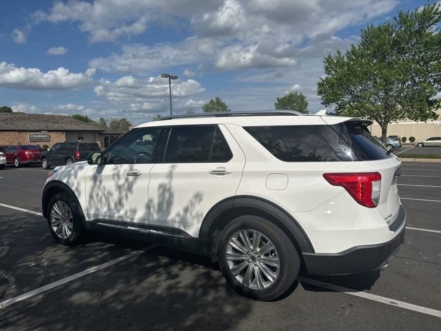 Certified 2021 Ford Explorer Limited w/ Equipment Group 301A image 9