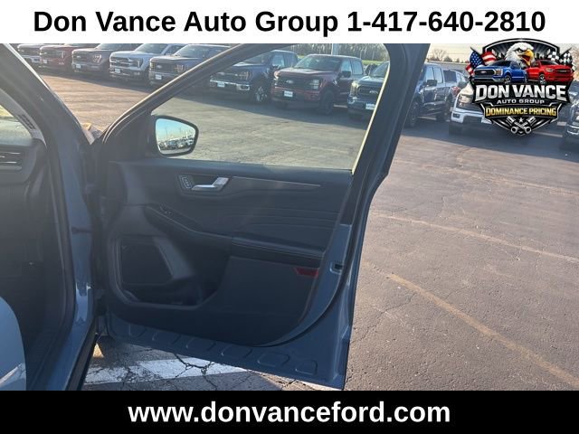 Certified 2023 Ford Escape Active w/ Tech Pack #2 image 13