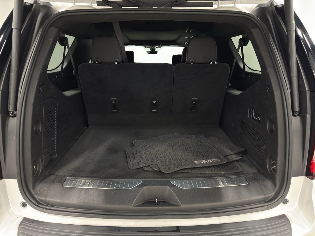 Used 2021 GMC Yukon XL Denali w/ Denali Ultimate Package image 36