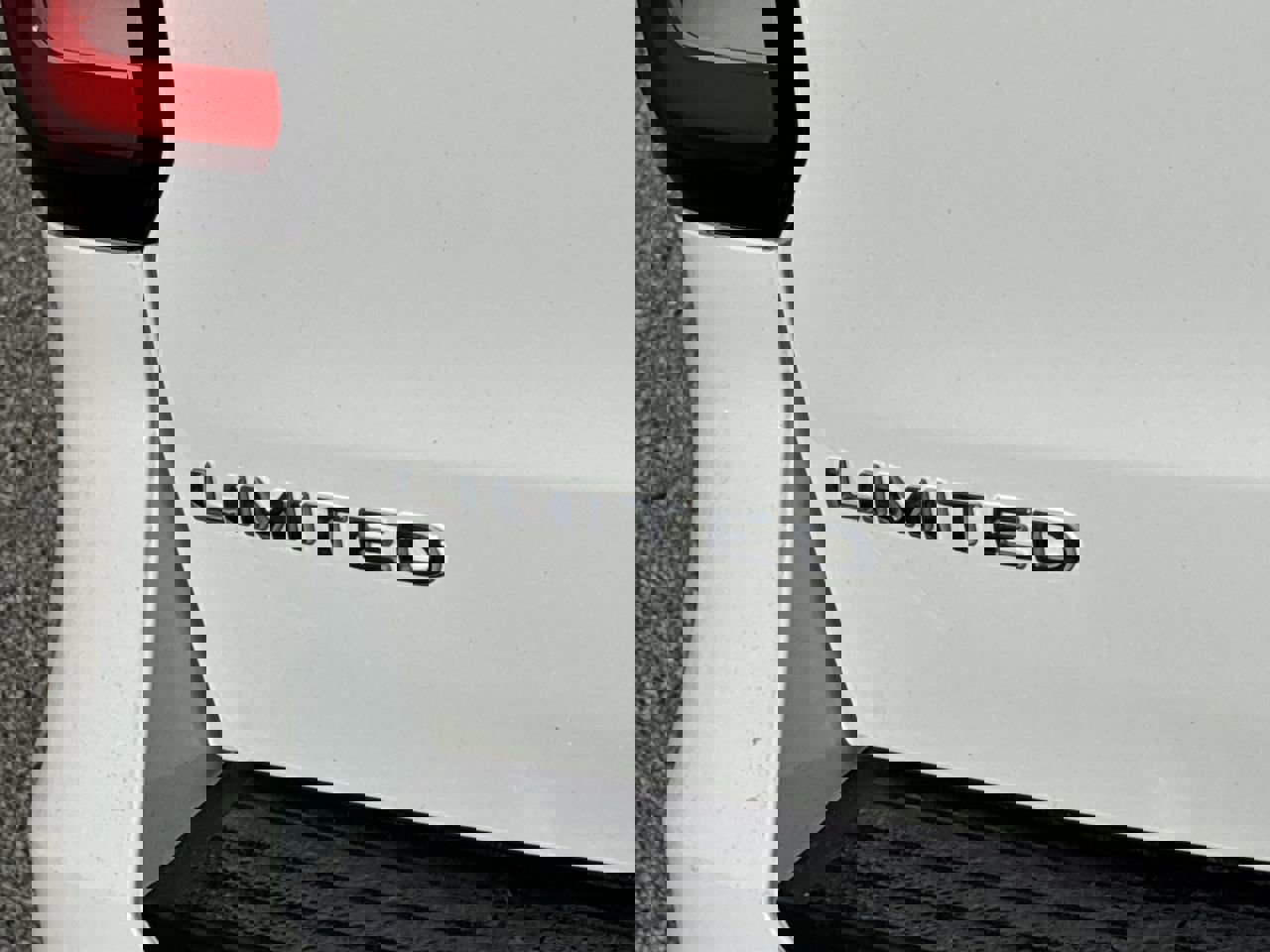 Certified 2022 Ford Expedition Limited image 10