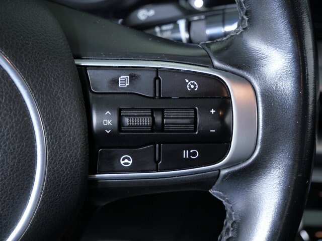 Used 2022 Kia K5 GT-Line FWD image 31