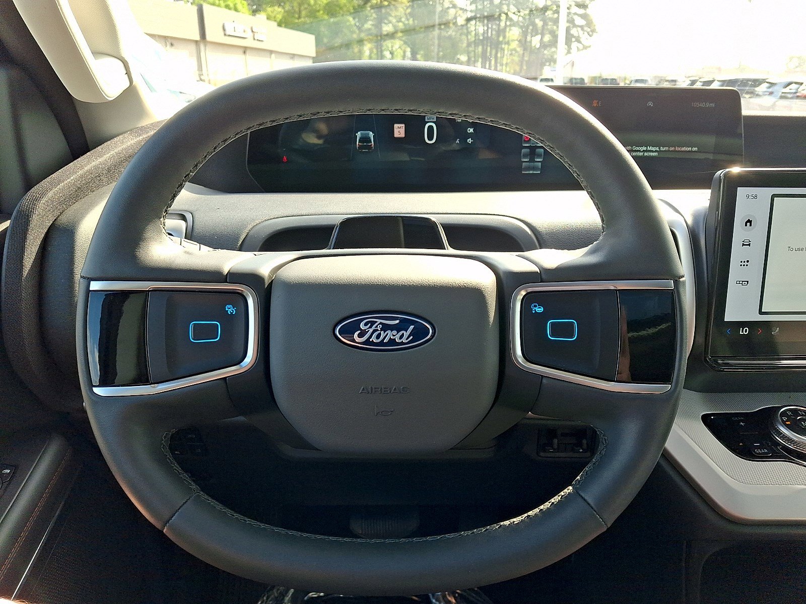 Certified 2025 Ford Expedition Active AWD/4WD image 18